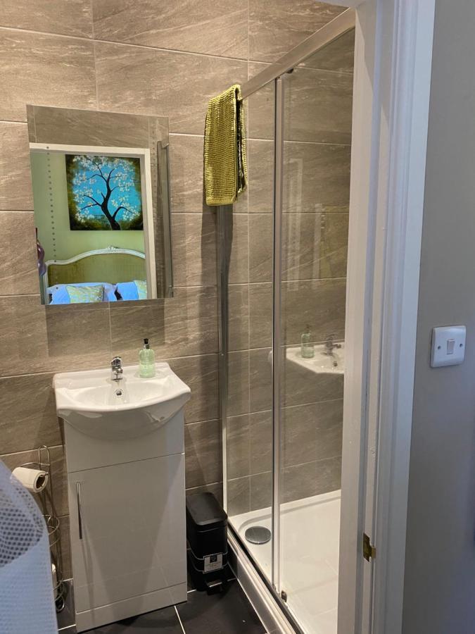 Burleigh House B And B Bed & Breakfast Тенбъри Екстериор снимка