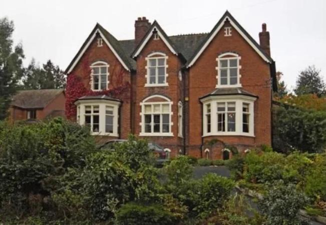 Burleigh House B And B Bed & Breakfast Тенбъри Екстериор снимка