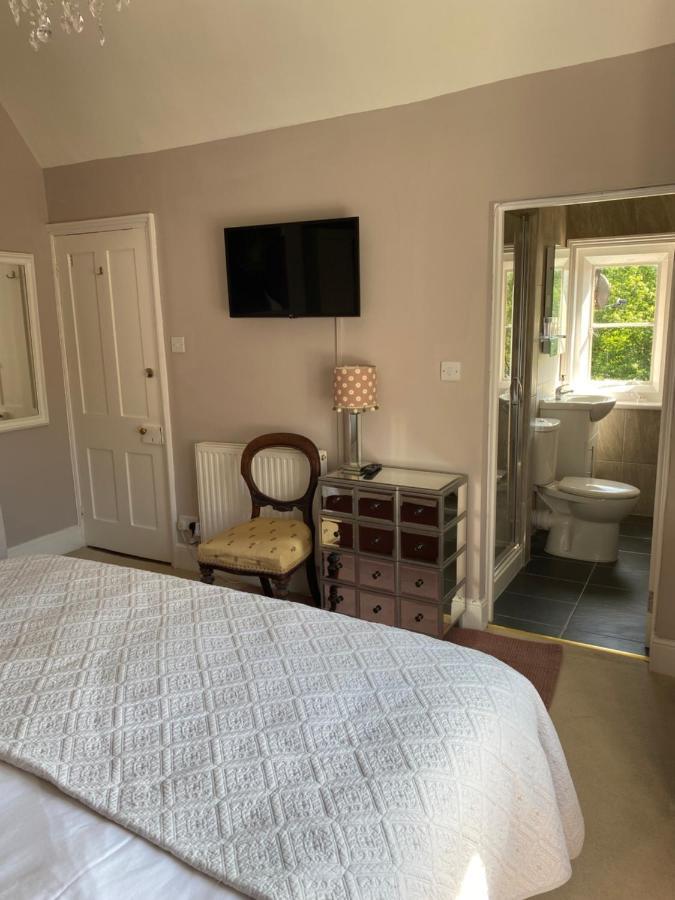 Burleigh House B And B Bed & Breakfast Тенбъри Екстериор снимка