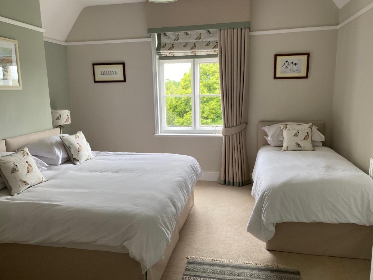 Burleigh House B And B Bed & Breakfast Тенбъри Екстериор снимка